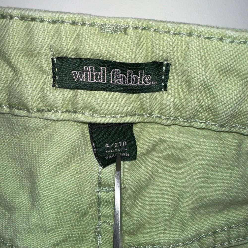 Women's Wild Fable Green High Rise Mom Denim Shorts Size 4 / 27 R - Picture 12 of 12
